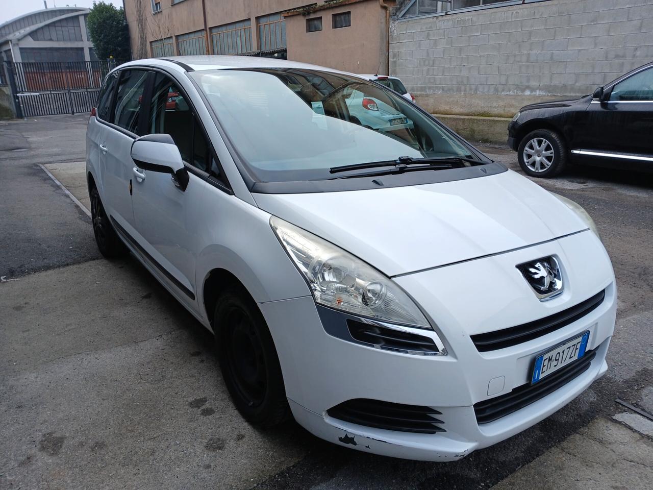 Peugeot 5008 1.6 HDi 112CV Business*7POSTI*EURO5B