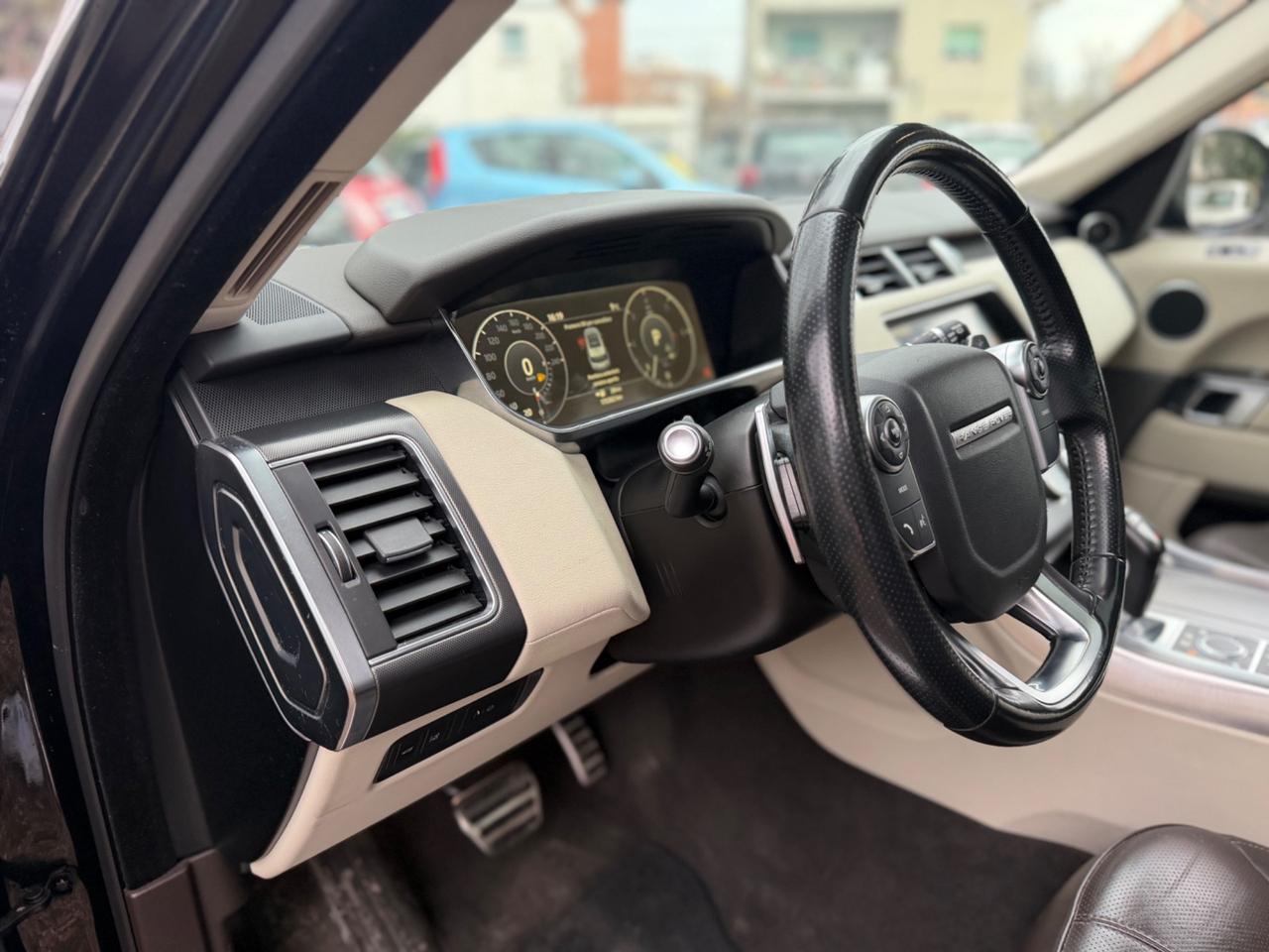 Land Rover Range Sport 3.0 TDV6 HSE Dynamic