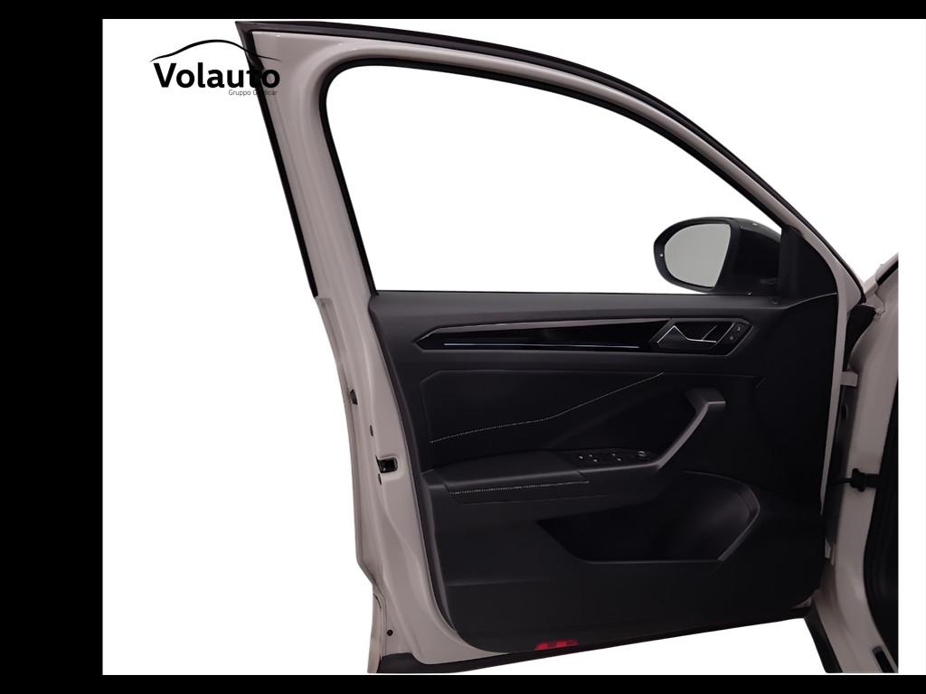 VOLKSWAGEN T-Roc I 2022 - T-Roc 2.0 tdi R-Line 115cv