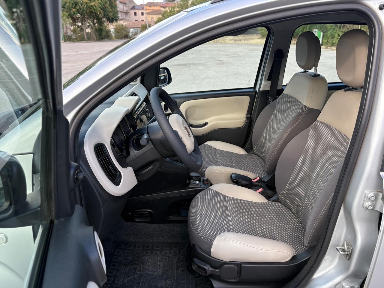 Fiat Panda 4x4 1.3 MJT 75 CV TREKKING FULL OPT