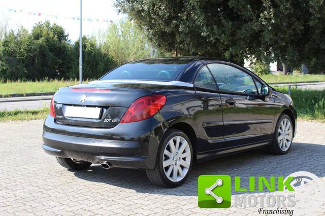 PEUGEOT 207 1.6 HDi 110CV CC Féline