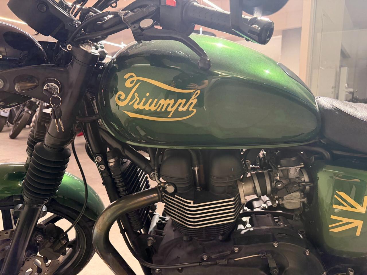 Triumph Bonneville T100