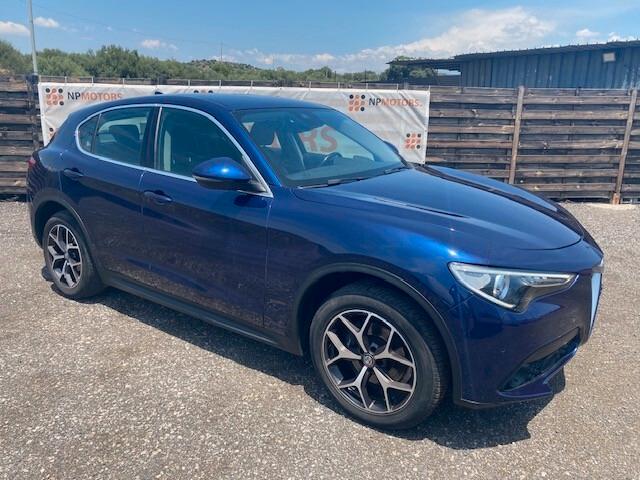 Alfa Romeo Stelvio 2.2 Turbodiesel 210 CV AT8 Q4 Super