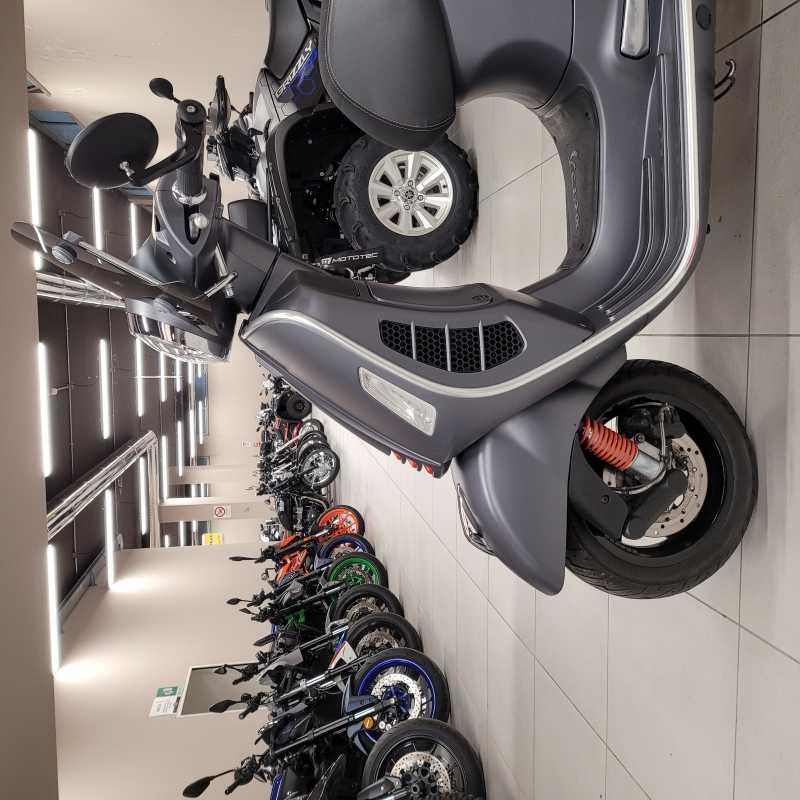 Vespa GTS 300 Super Hpe - 2019