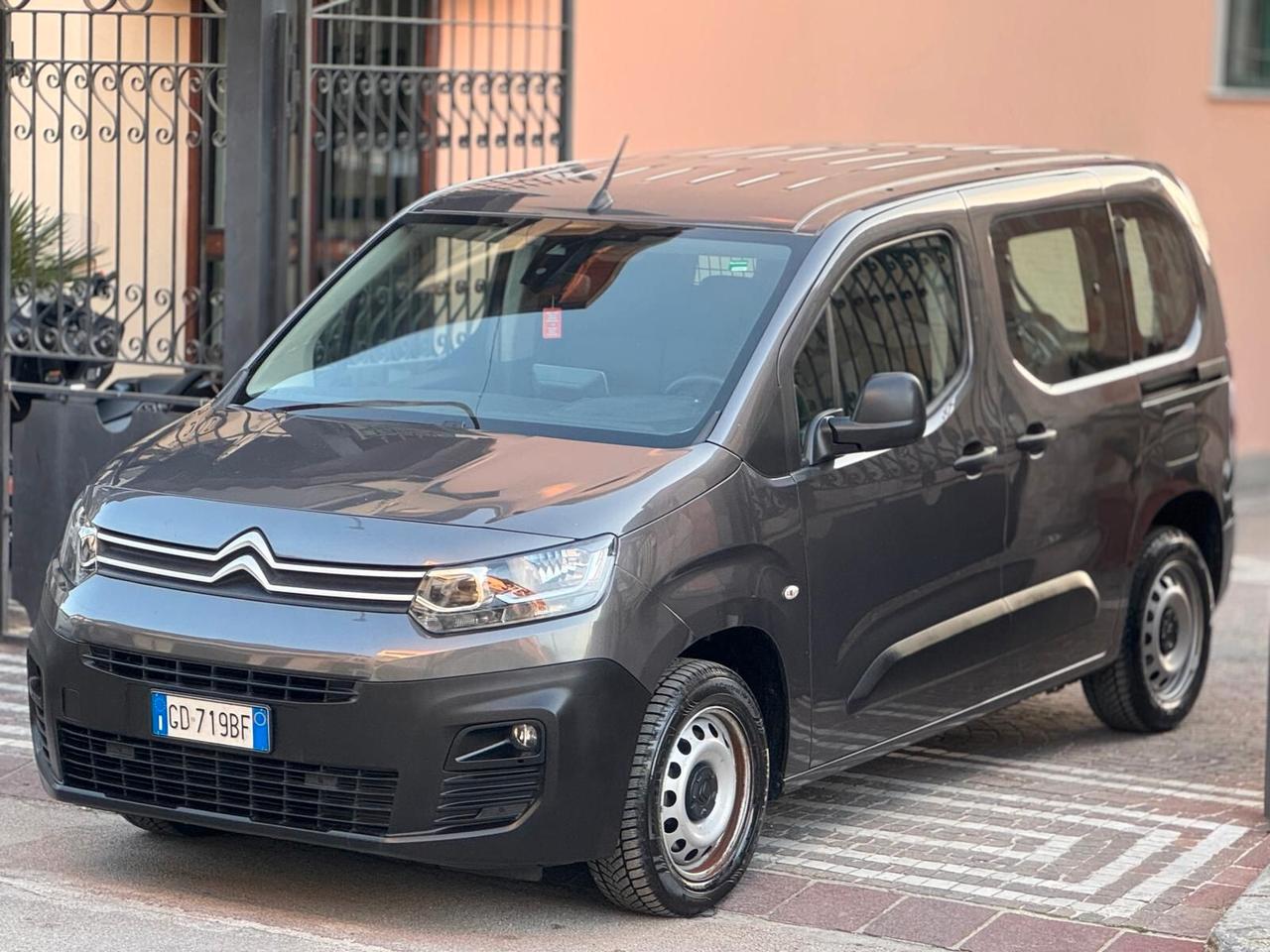 Citroen Berlingo BlueHDi 100 S&S Van M Control