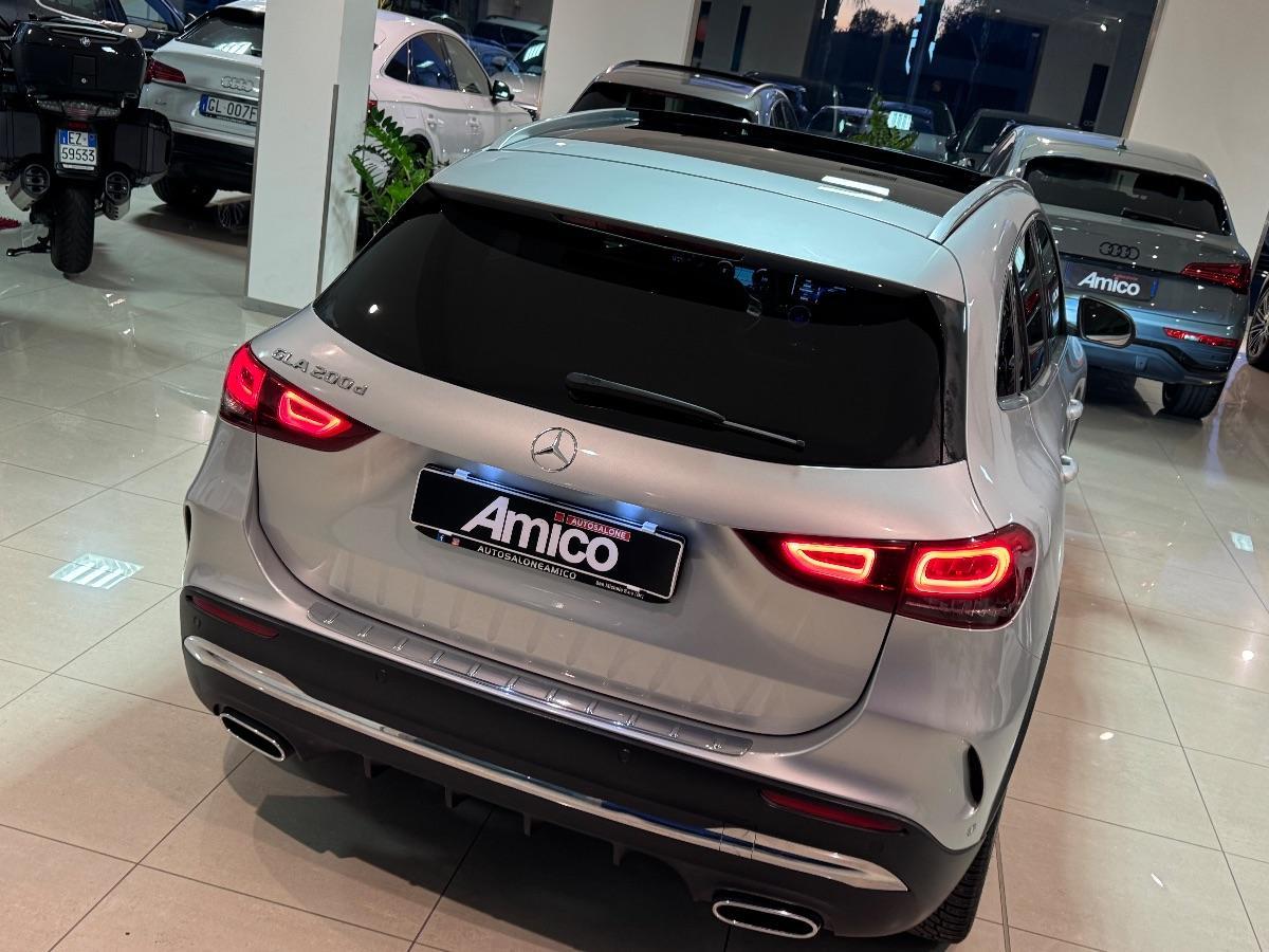MERCEDES Classe GLA 200 d Automatic Premium AMG TETTO
