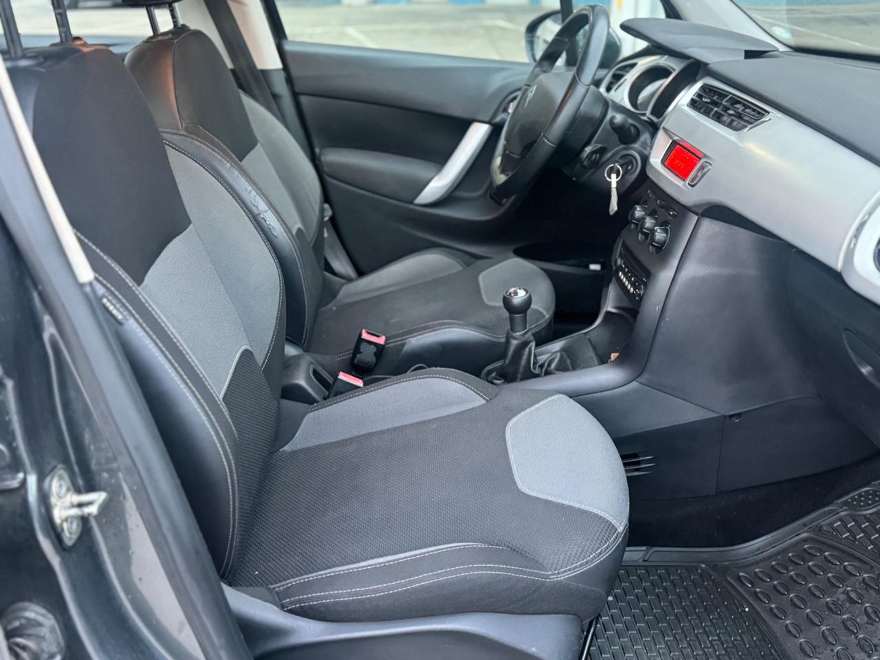 Citroen C3 1.4 HDi 70 Exclusive 2012