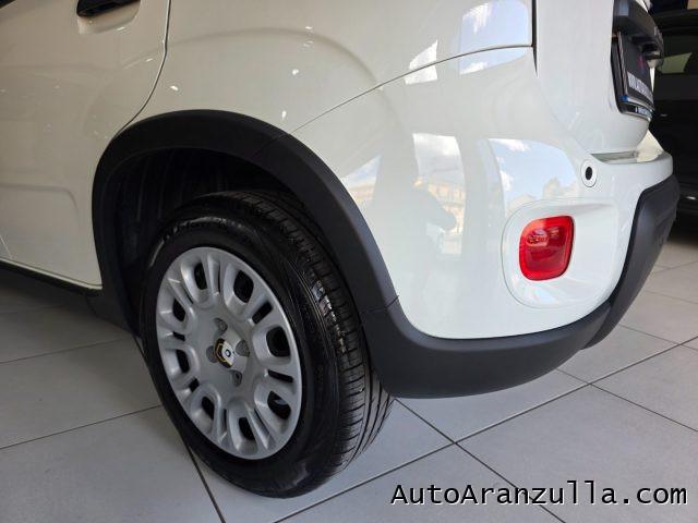 FIAT Panda 1.0 70CV FireFly S&S Hybrid Virtual Cokpit