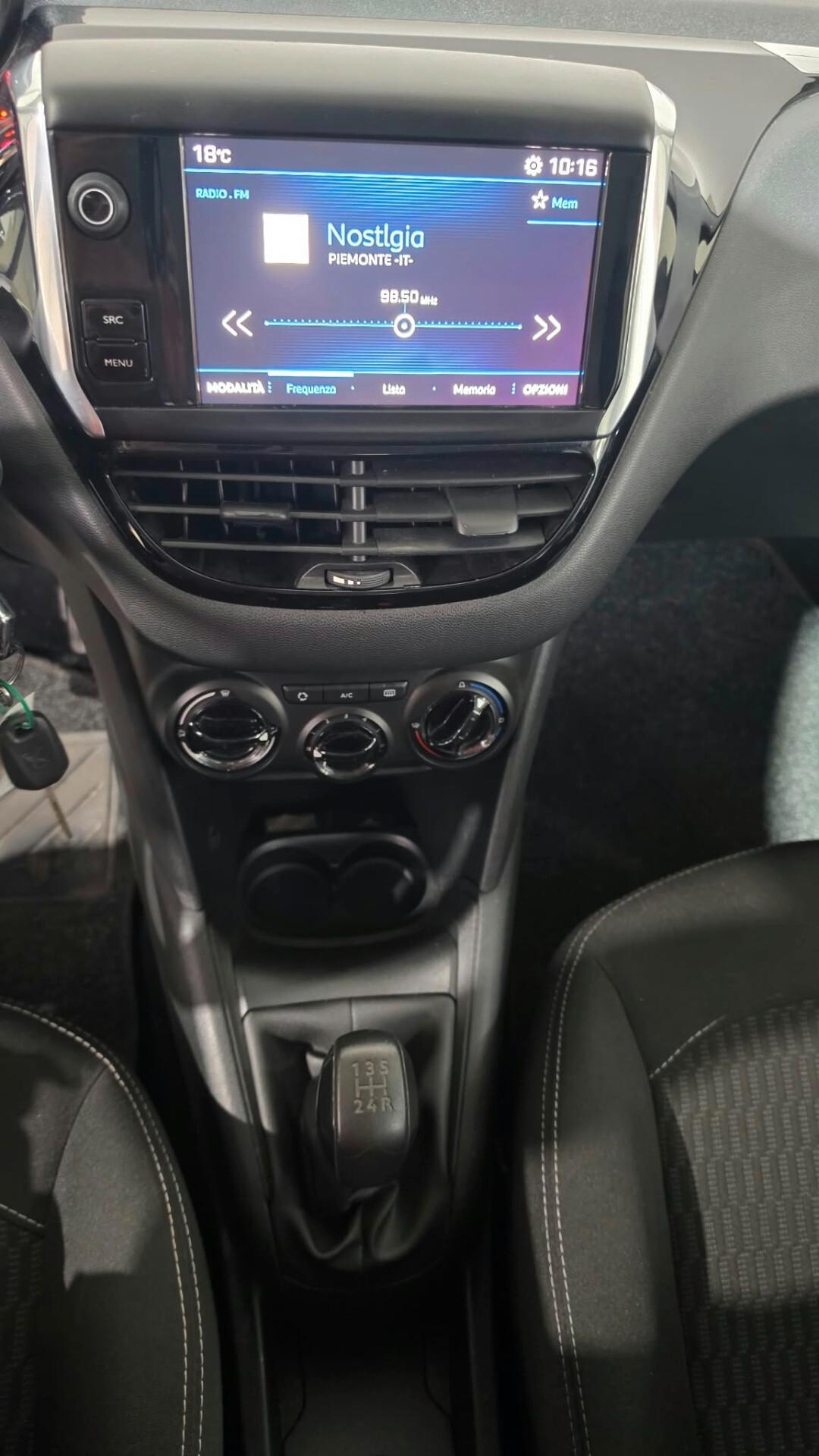 Peugeot 208 PureTech 82 5p. GPL Active