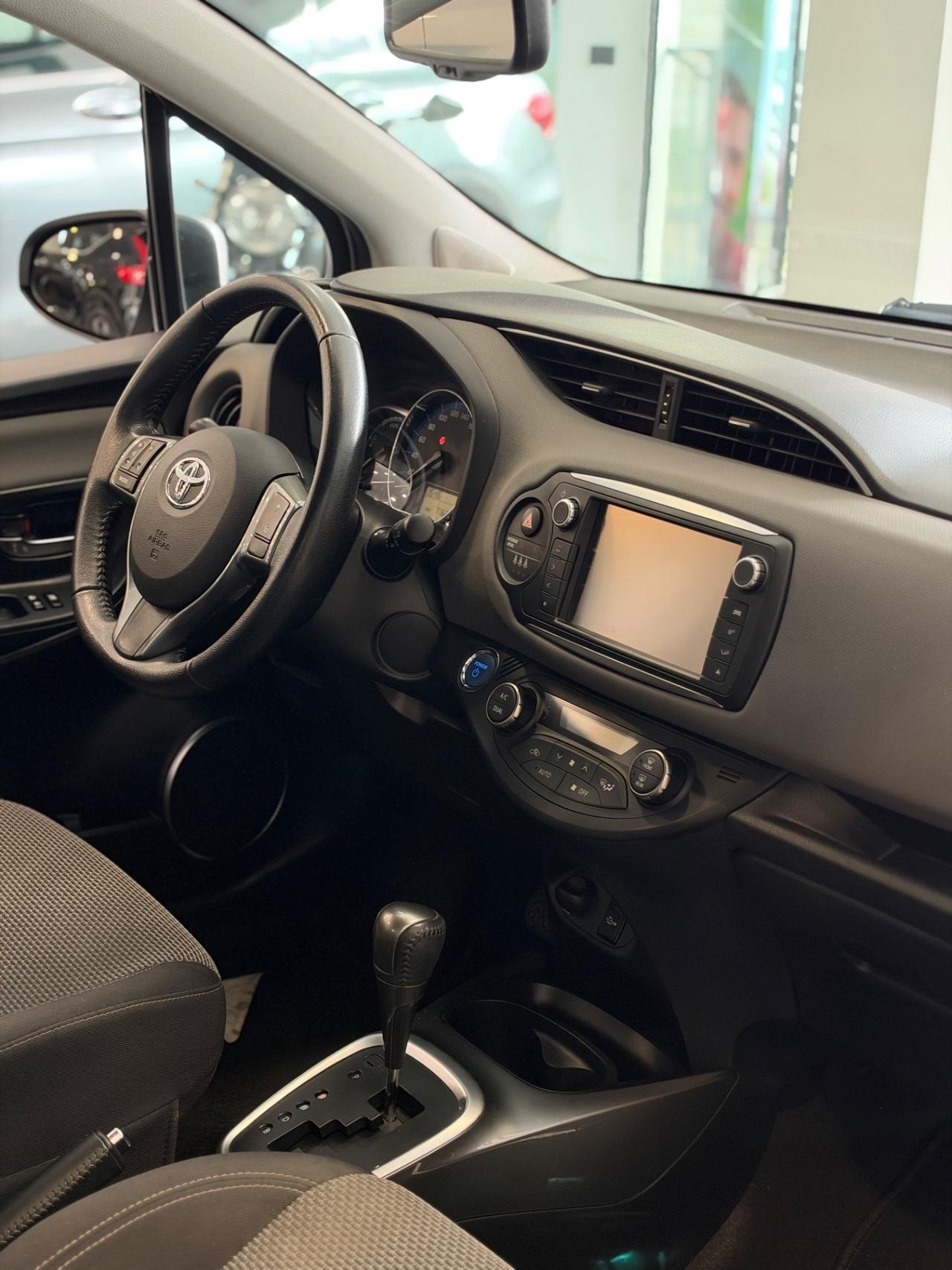 Toyota Yaris 1.5 Hybrid 5 porte Active