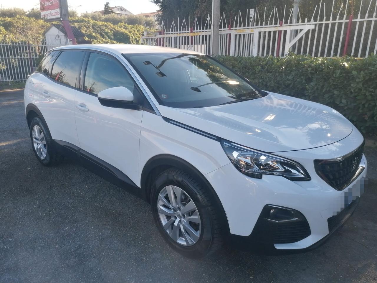 Peugeot 3008 BlueHDi 130 S&S Business