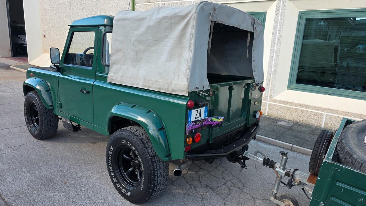 Land Rover Defender td5 pick up preparato omologato