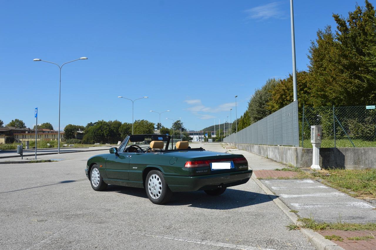 Alfa Romeo Spider 2.0i cat