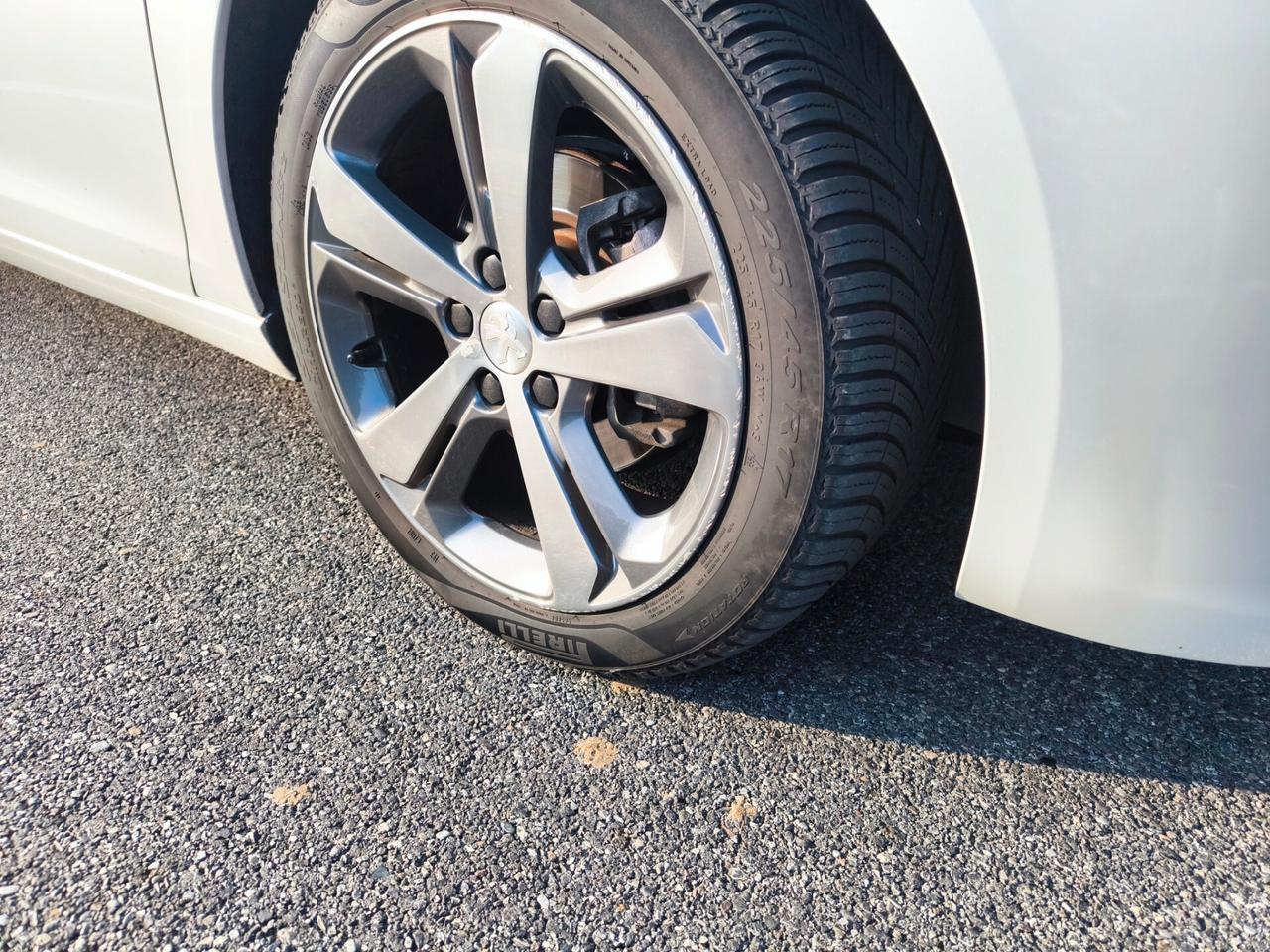 PEUGEOT 308 STATION WAGON 1,6 BLUEHDI-2016- EURO 6B