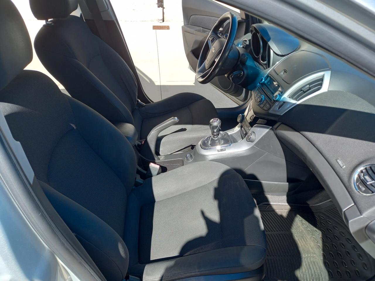 Cruze 1.7 TD 130 cv S W