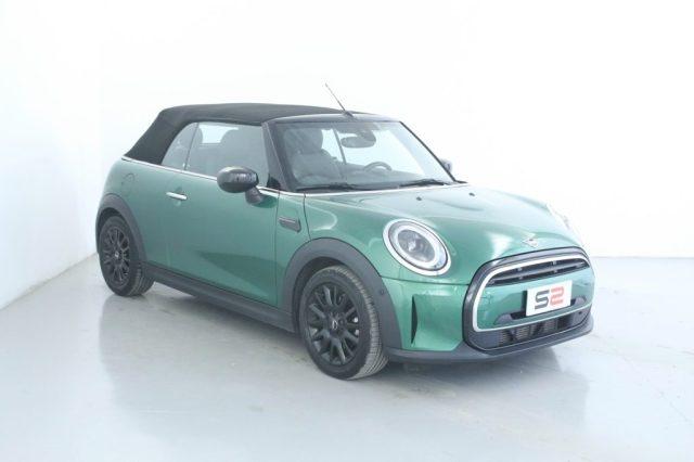 MINI Cabrio 1.5 Cooper Cabrio Premium Plus Package