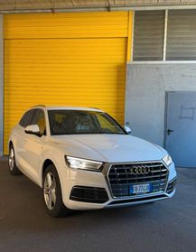 Audi Q5 2.0 TDI 150 CV S line - UNICO PROPRIETARIO !