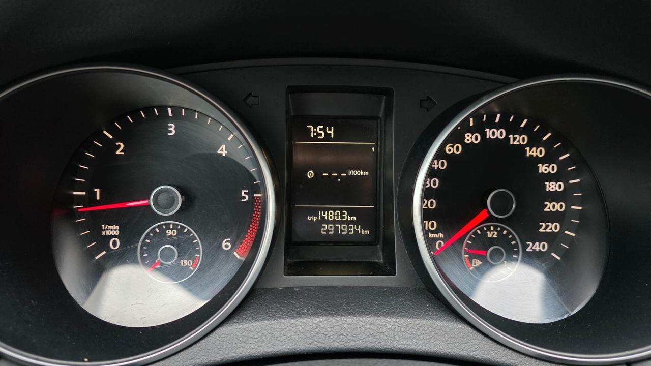 Volkswagen Golf 1.6 TDI DPF 3p. Highline