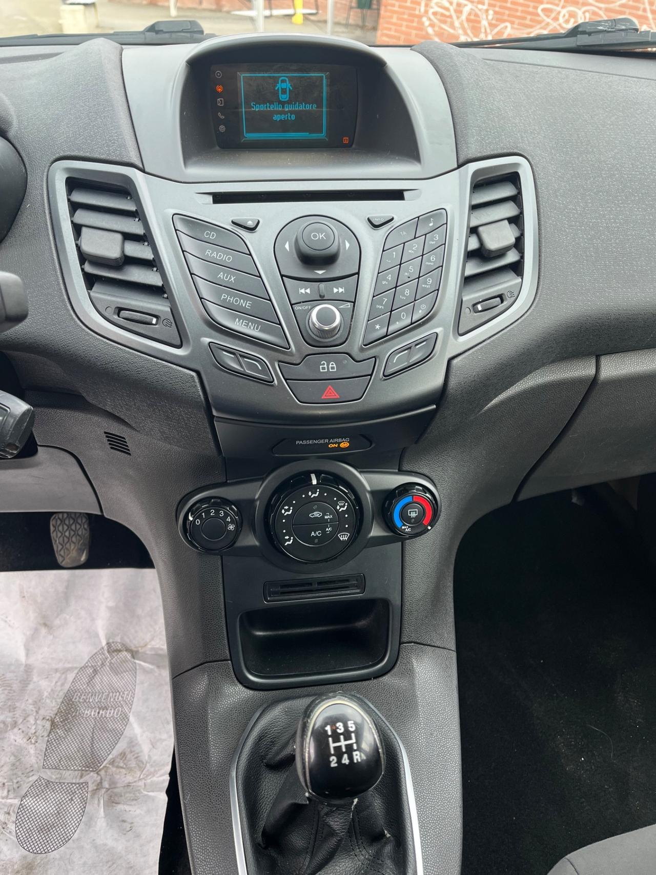 Ford Fiesta 1.4 5p. Bz.- GPL Titanium