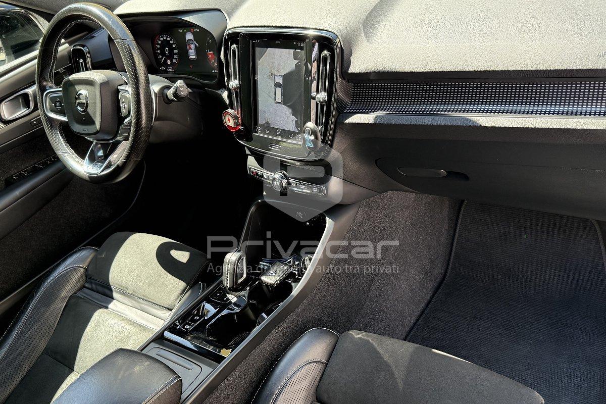 VOLVO XC40 D4 AWD Geartronic R-design