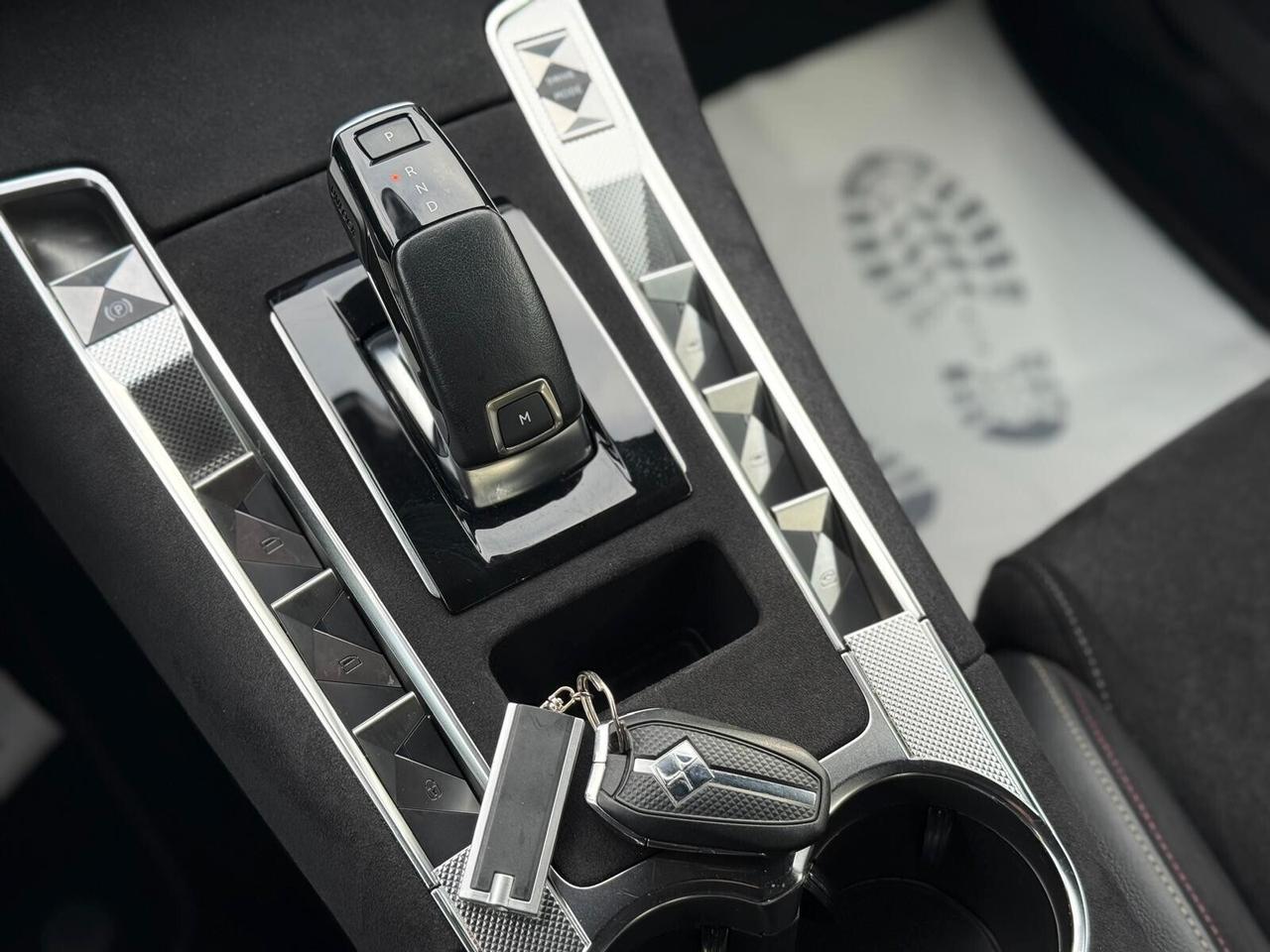 Nuova Ds 7 BlueHDi 130 aut. Performance Line Laser Led