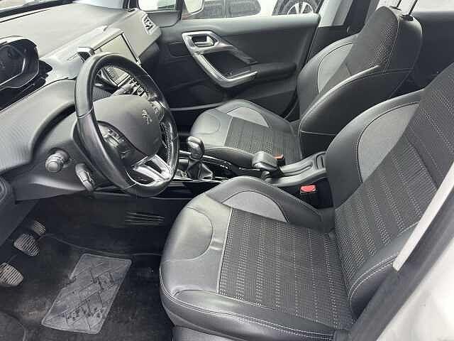 Peugeot 2008 BlueHDi 100 S&S Allure