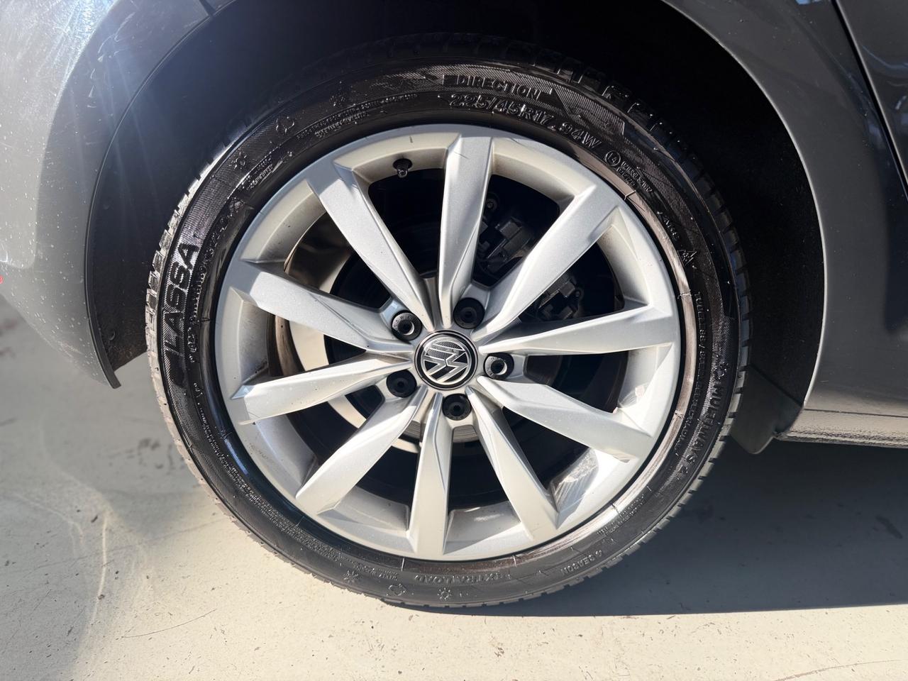 Volkswagen Golf 1.6 TDI 110 CV DSG 5p. Highline BlueMotion Technology