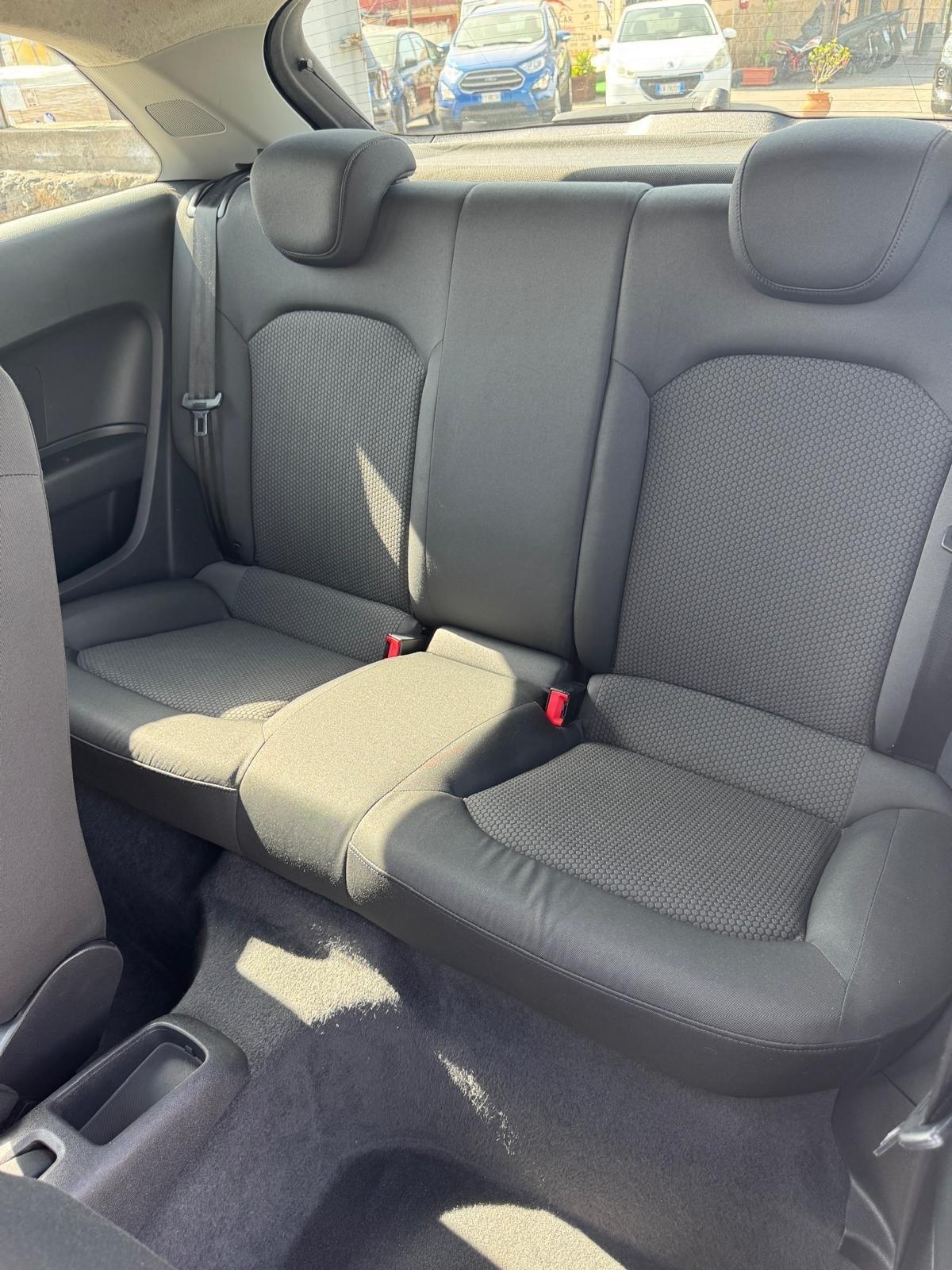 Audi A1 1.6 TDI 105 CV Attraction