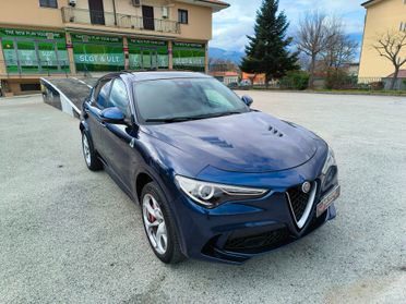 Alfa Romeo Stelvio 2.9 Bi-Turbo V6 510 CV AT8 Quadrifoglio