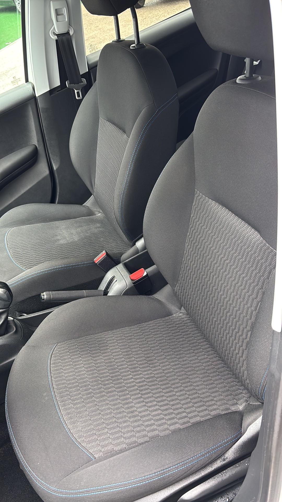 Peugeot 208 PureTech 82 5 porte Allure