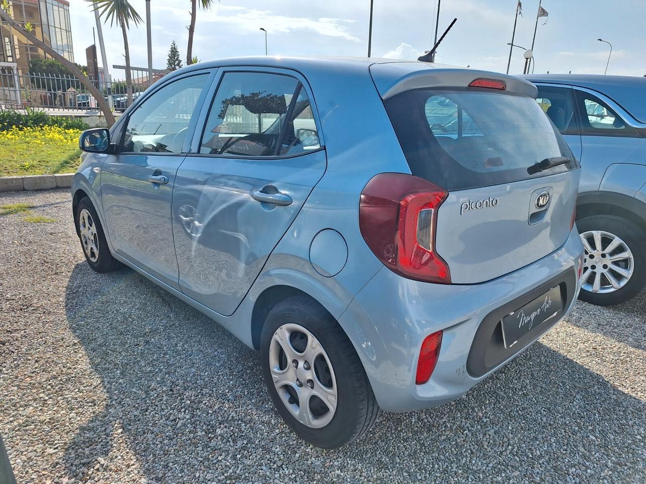 Kia Picanto 1.0 12V 5 porte Cool