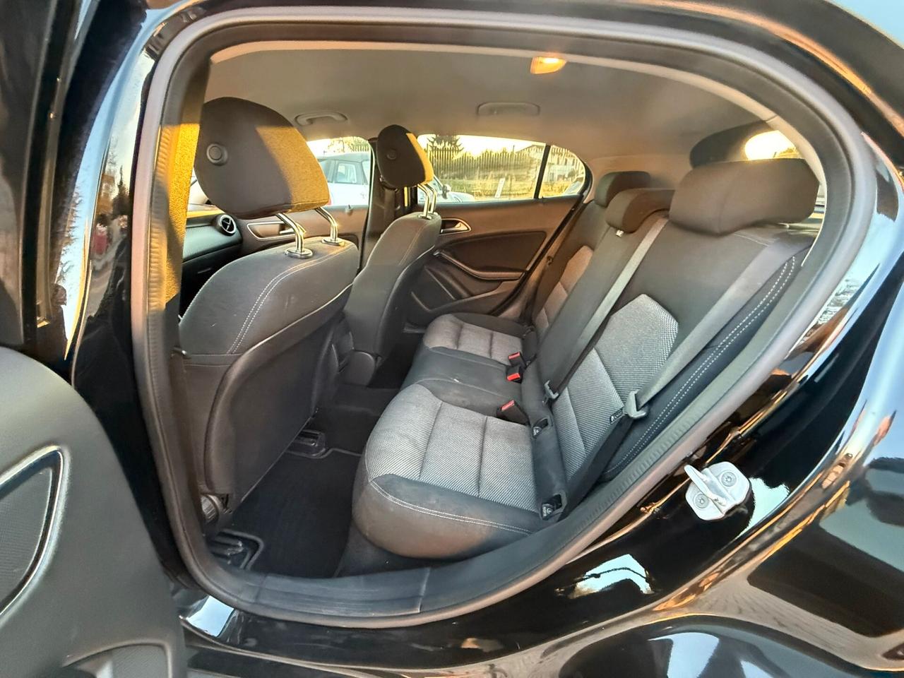 Mercedes-benz GLA 180 d Automatic Premium