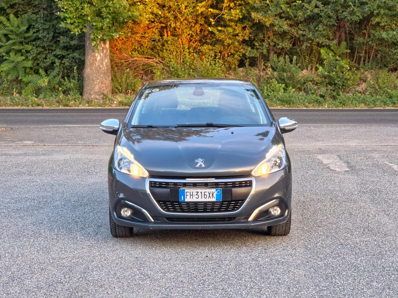 Peugeot 208 PureTech 82 5 porte Allure E6b Manuale NEO 2017