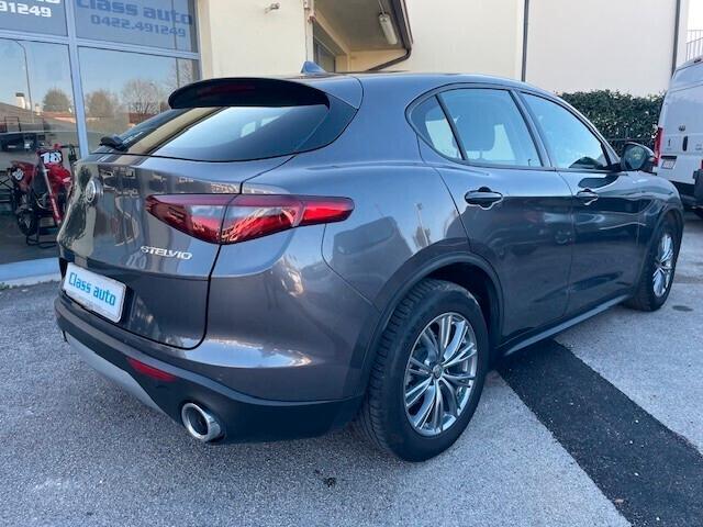 Alfa Romeo Stelvio 2.2 Turbodiesel 160 CV AT8 RWD Business