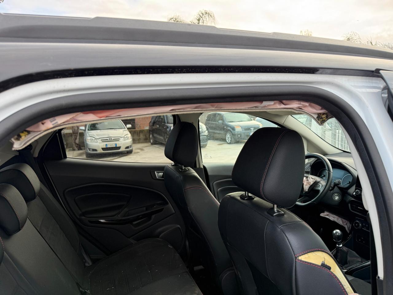 FORD ECOSPORT ST-LINE 2020 1.0 BENZ 125 CV *SINISTRATA