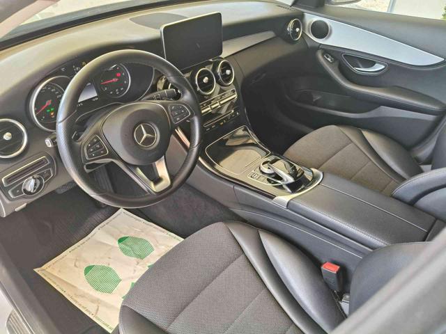 MERCEDES-BENZ C 220 d Auto Premium