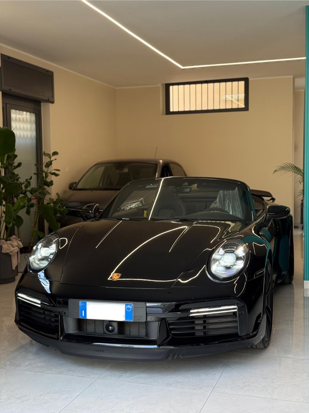 Porsche 911 Turbo Cabrio - AEREO KIT - 2.700 KM