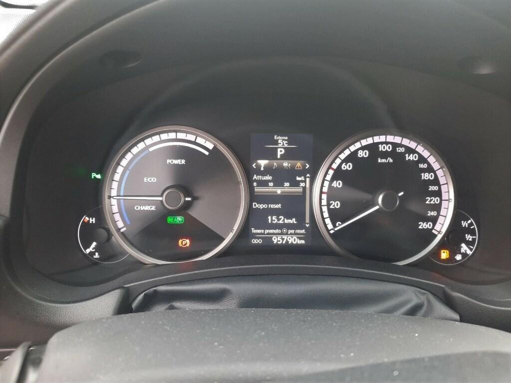 Lexus NX 300 300 2.5 Hybrid F-Sport 4WD CVT