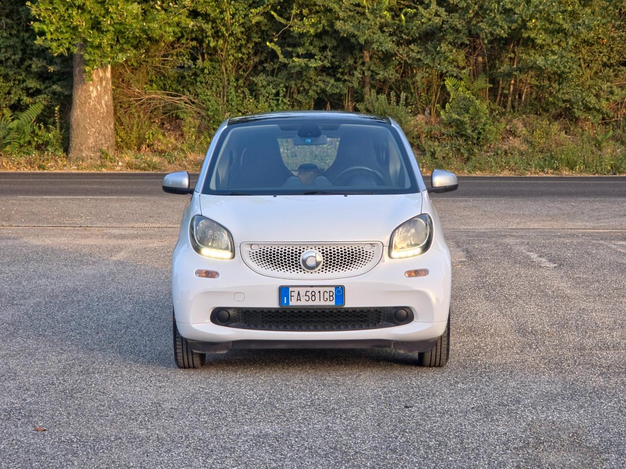 Smart ForTwo 70 1.0 twinamic Prime E6 Automatico NEO 2015