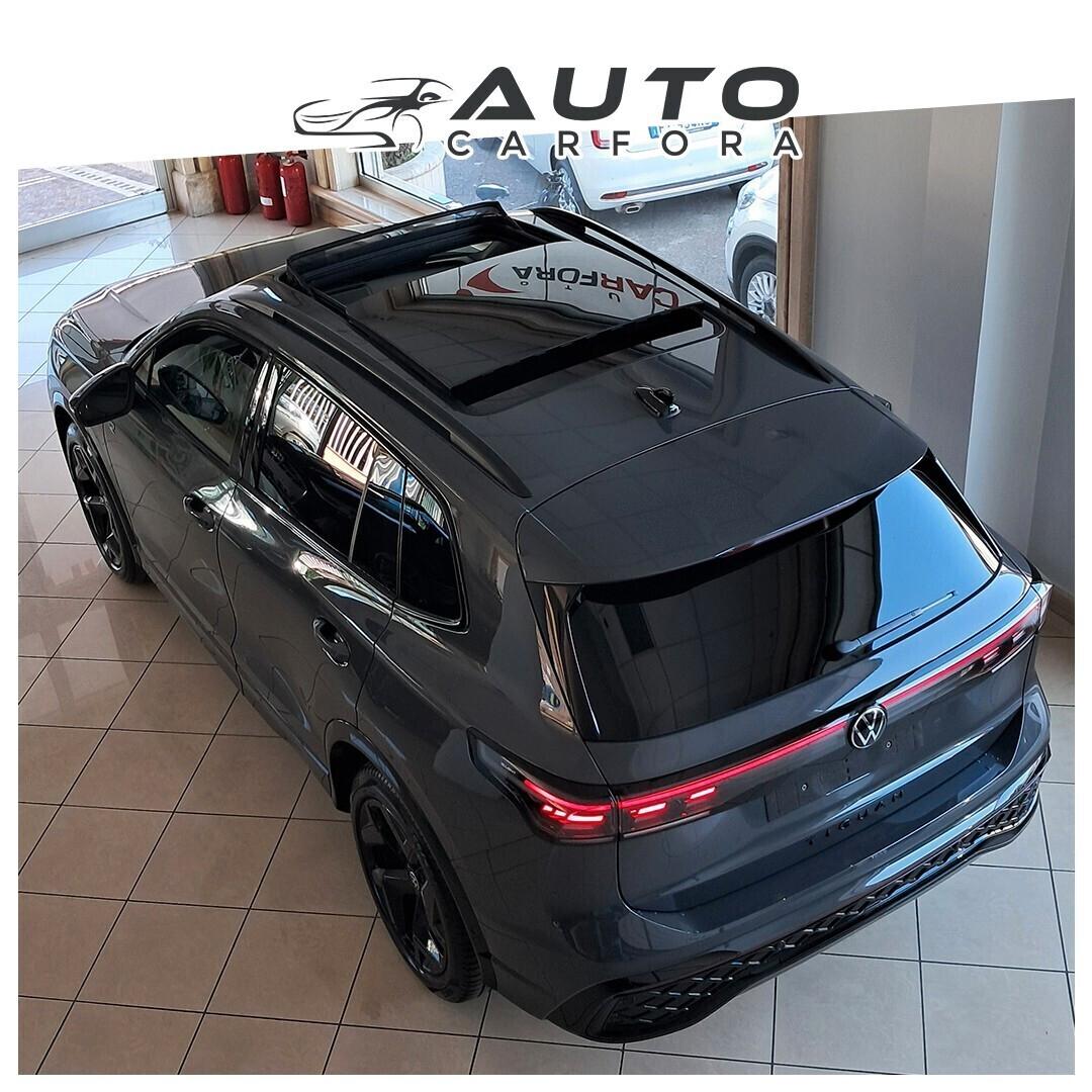 Volkswagen Tiguan 2.0 150cv DSG R-Line black pack |tetto+matrix+r19"|