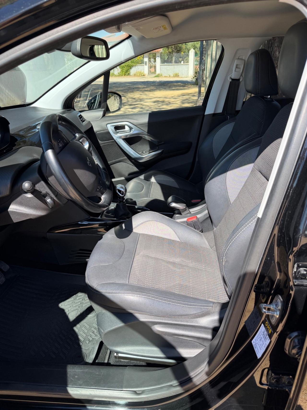 Peugeot 2008 BlueHDi 100 GT Line
