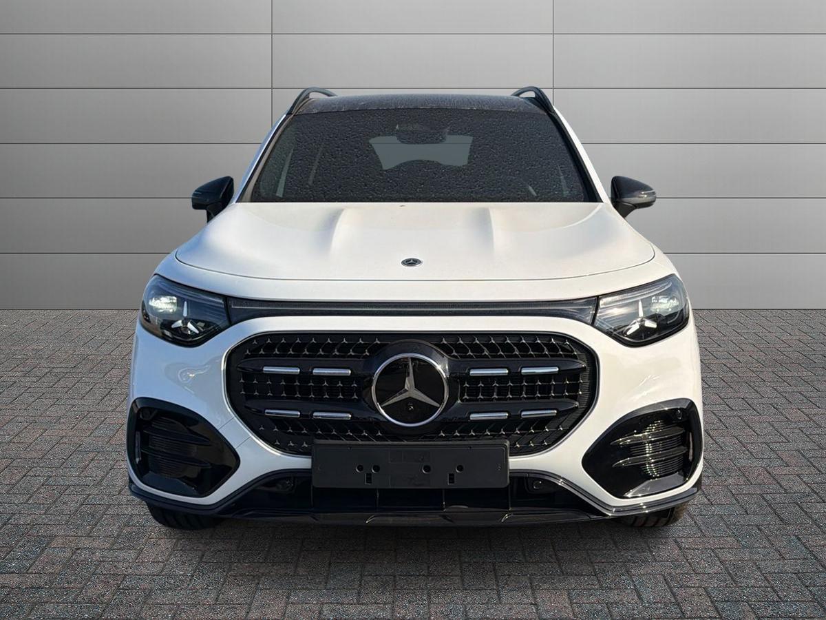 Mercedes-Benz GLB 200 4MATIC