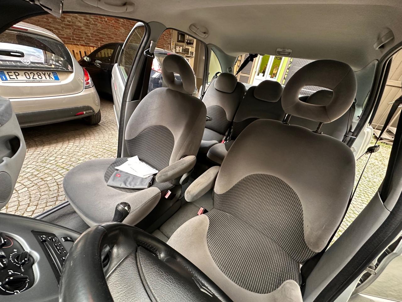 Citroen Xsara Picasso 1.6 HDi *Volante in Pelle