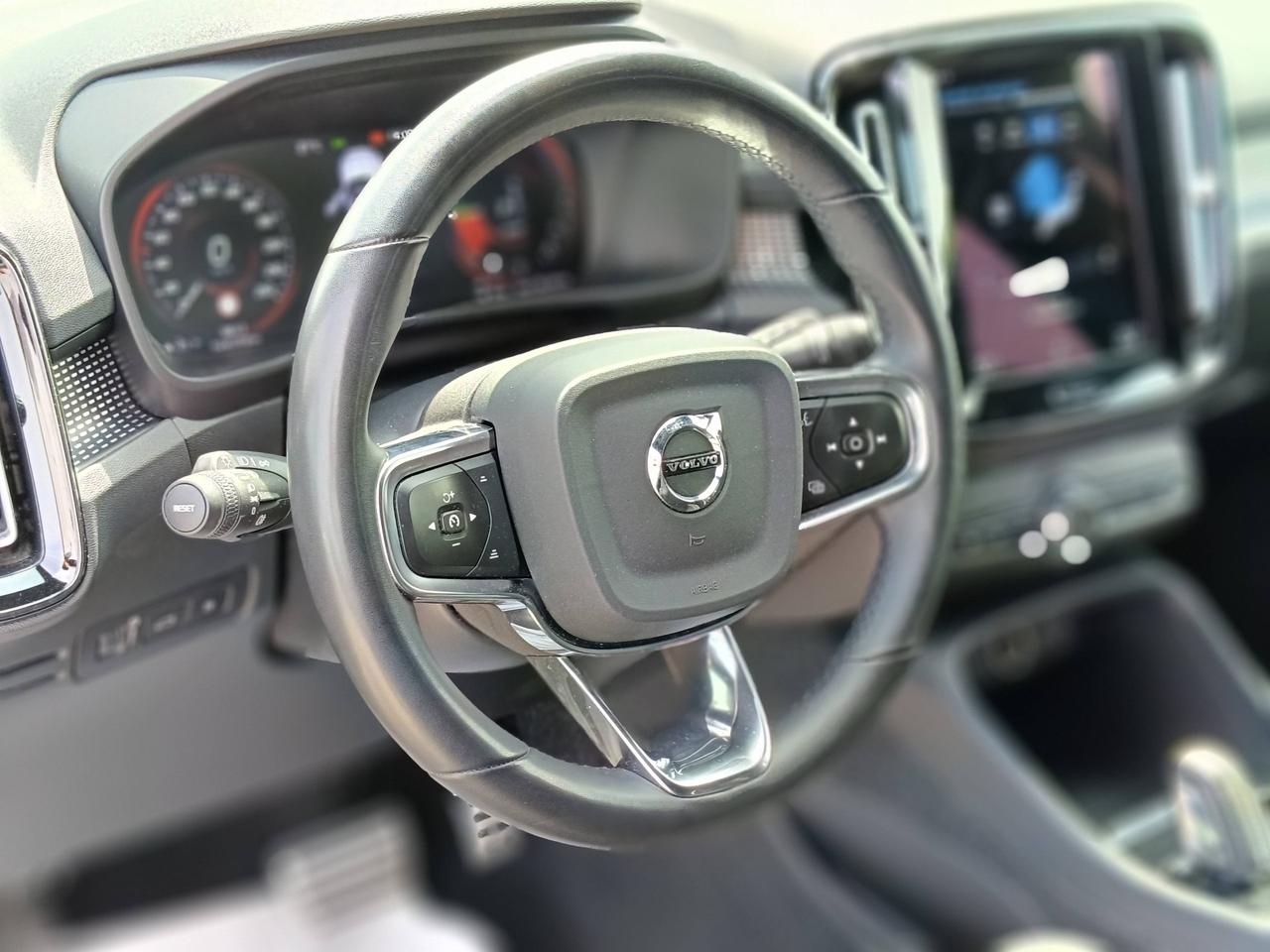 VOLVO XC40 - XC40 1.5 t4 phev Inscription auto my21