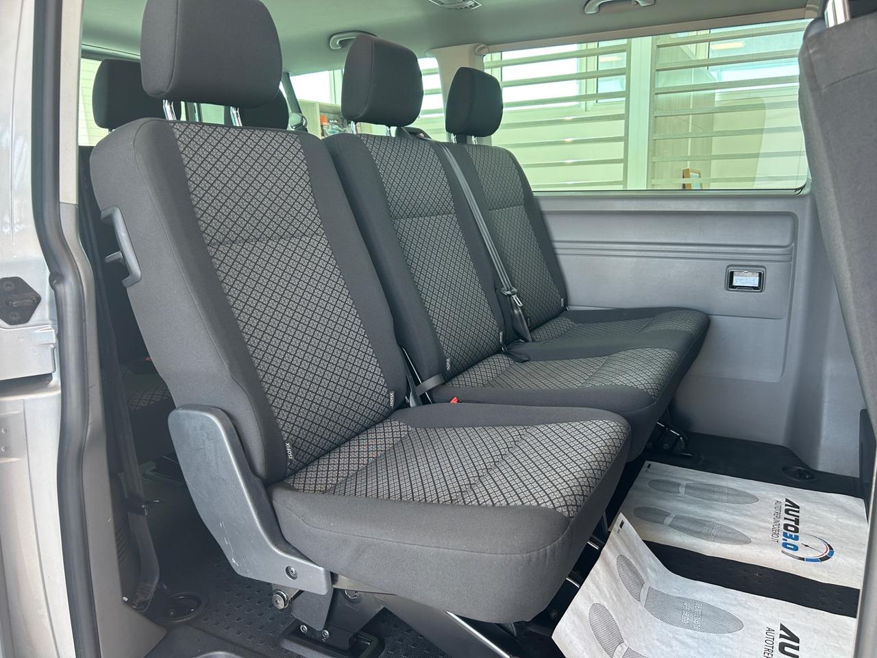 Volkswagen Caravelle 2.0 TDI 110CV PC Trendline 9 Posti