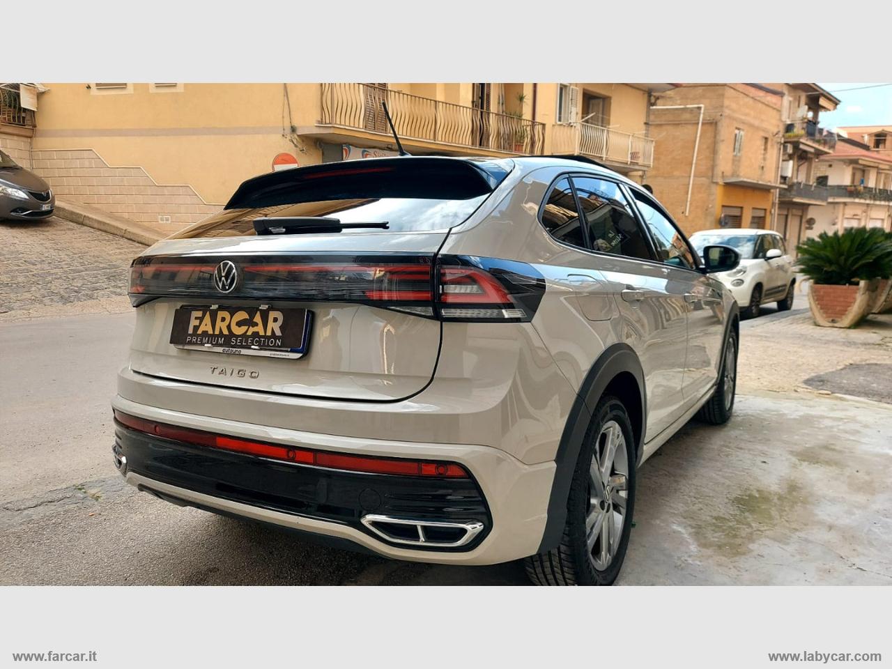 VOLKSWAGEN Taigo 1.0 TSI 110 CV DSG R-Line