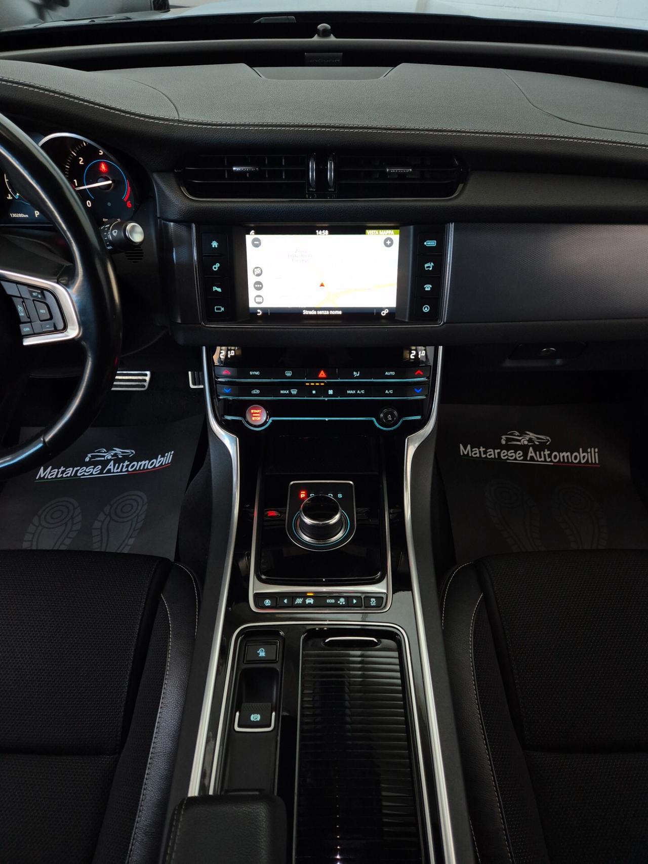 Jaguar XF R sport AWD 2.0d 179cv Automatica Navi Finanziabile