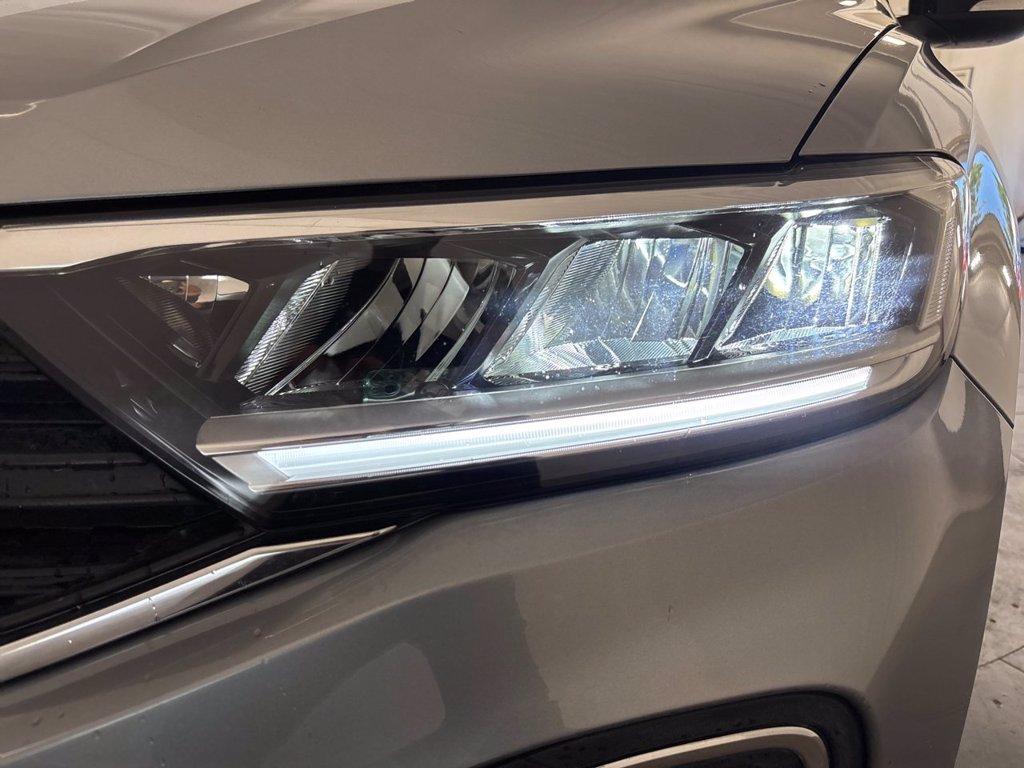 VOLKSWAGEN T-roc 2.0 tdi life 150cv dsg del 2025