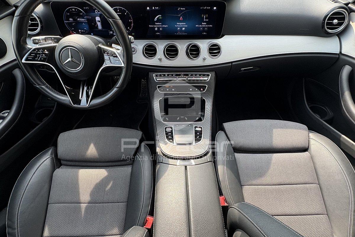 MERCEDES E 220 d S.W. 4Matic Auto Business Sport All-Terrain