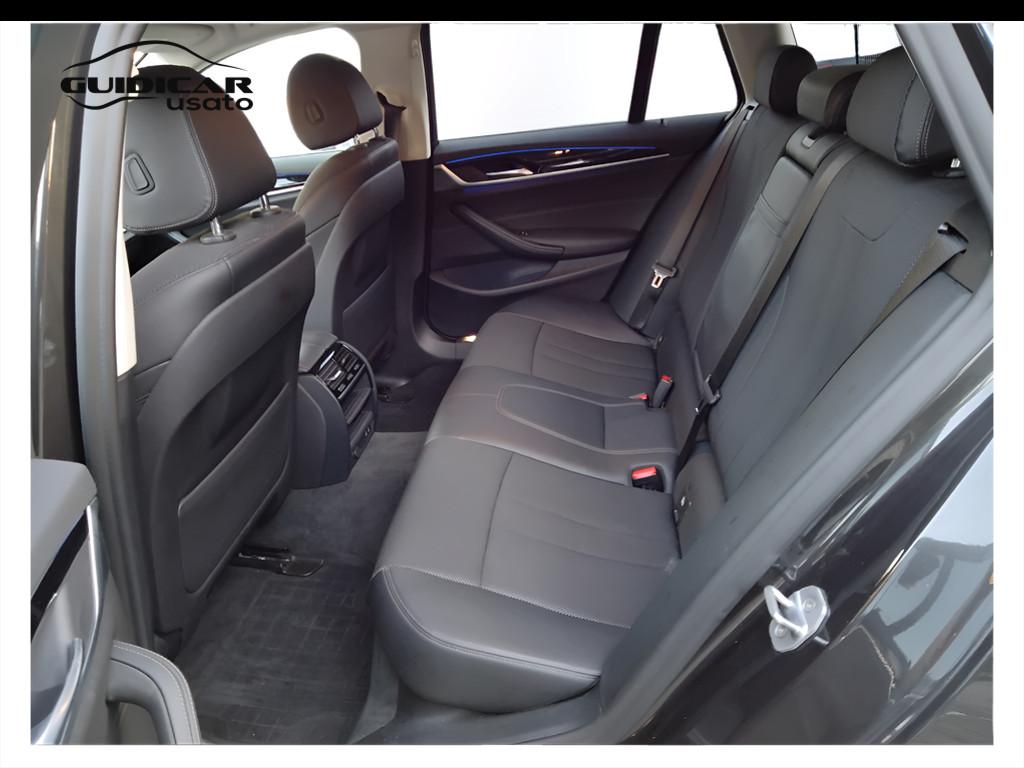 BMW Serie 5 G31 2020 Touring LCI - 520d Touring mhev 48V xdrive Luxury auto